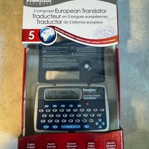 Franklin Explorer 5 Language European Translator! FR-TXF5